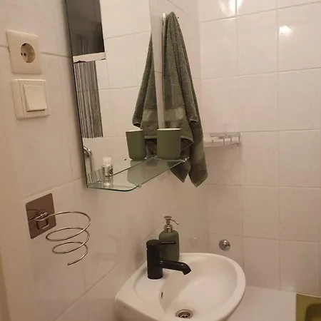 Doris Apartment *