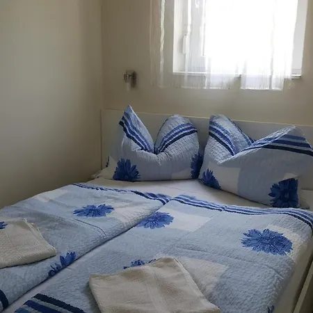 Doris Apartment